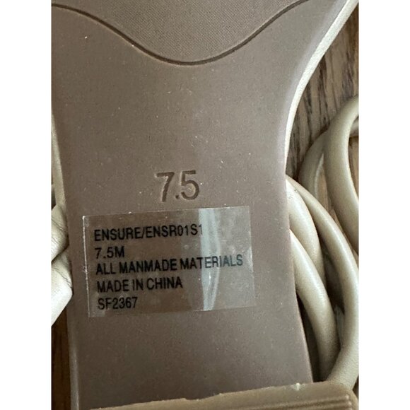 Steve Madden Beige Square Toe Strappy Sandals Low Block Heel Sz 7.5 NEW - Picture 6 of 8